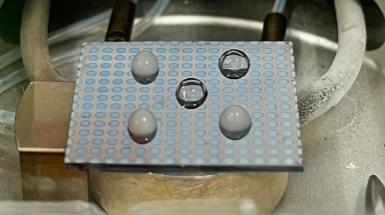 rivestimento antighiaccio ottenuto con la tecnica iCVD