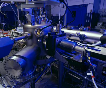 organic molecular beam epitaxy: growht chamber